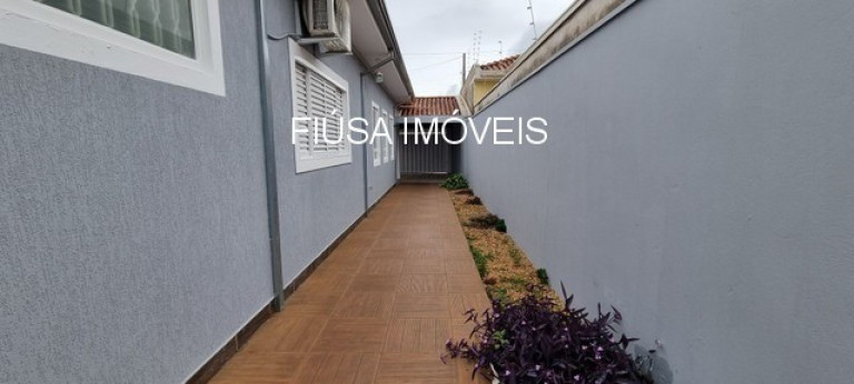 Imagem Casa com 3 Quartos à Venda, em Brodoski - Brodowski Imagem Casa com 3 Quartos à Venda, em Brodoski - Brodowski