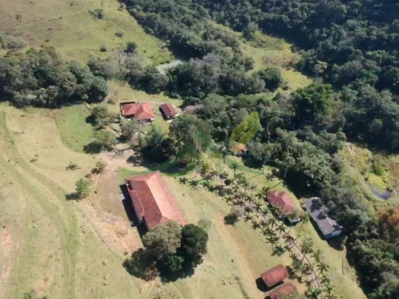 Imagem Chácara com 5 Quartos à Venda, 193.600 m² em Batatuba - Piracaia