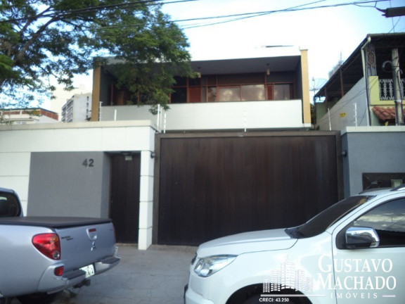 Casa com 3 Quartos à Venda, 265 m² em Jardim Amália - Volta Redonda