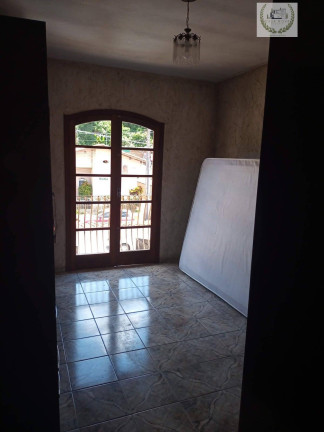 Imagem Casa à Venda, em São Roque Imagem Casa à Venda, em São Roque