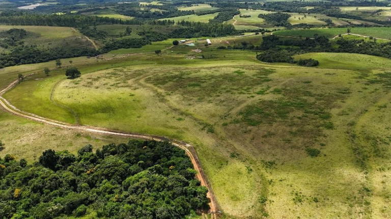 Imagem Fazenda à Venda, 79 m² em Zona Rural - Cássia Dos Coqueiros Imagem Fazenda à Venda, 79 m² em Zona Rural - Cássia Dos Coqueiros