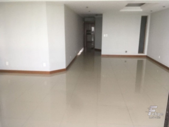 Imóvel com 4 Quartos à Venda, 220 m² em Praia Da Costa - Vila Velha