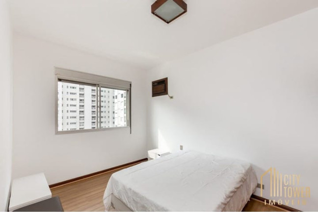 Imagem Apartamento com 4 Quartos à Venda, 244 m² em Vila Uberabinha - São Paulo
