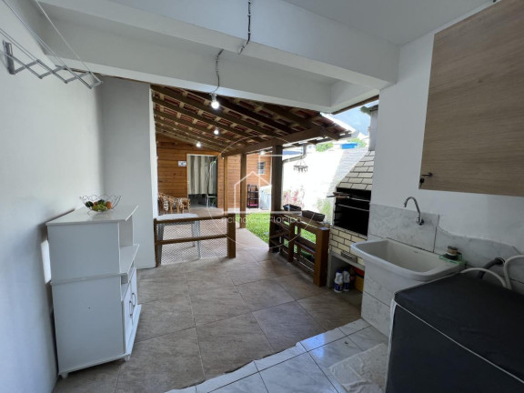 Imagem Casa com 3 Quartos à Venda, 150 m² em Ingleses Do Rio Vermelho - Florianópolis Imagem Casa com 3 Quartos à Venda, 150 m² em Ingleses Do Rio Vermelho - Florianópolis