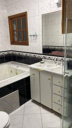 Imagem Sobrado com 4 Quartos à Venda, 250 m² em Ressaca - Ibiúna Imagem Sobrado com 4 Quartos à Venda, 250 m² em Ressaca - Ibiúna