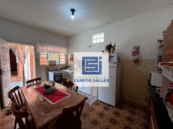 Imagem Casa com 2 Quartos à Venda, 145 m² em Centro - Socorro