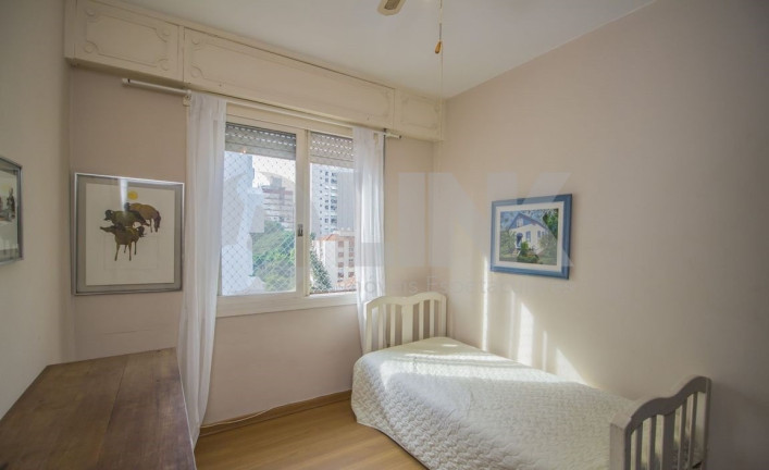 Imagem Apartamento com 3 Quartos à Venda, 127 m² em Moinhos De Vento - Porto Alegre