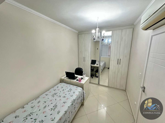Imagem Casa com 4 Quartos à Venda, 114 m² em Marapé - Santos