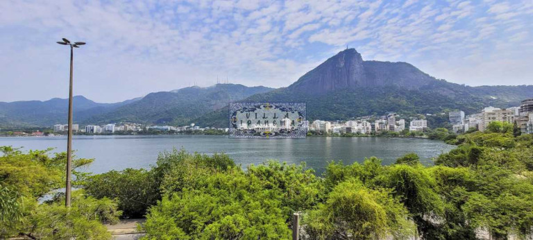 Imagem Apartamento com 2 Quartos à Venda, 62 m² em Lagoa - Rio De Janeiro Imagem Apartamento com 2 Quartos à Venda, 62 m² em Lagoa - Rio De Janeiro