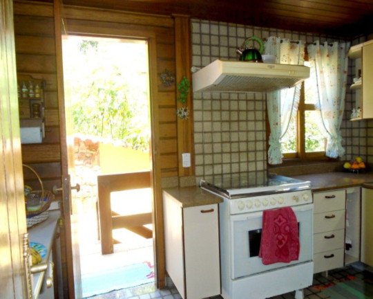 Imagem Casa com 4 Quartos à Venda, 282 m² em Carlos Guinle - Teresópolis Imagem Casa com 4 Quartos à Venda, 282 m² em Carlos Guinle - Teresópolis