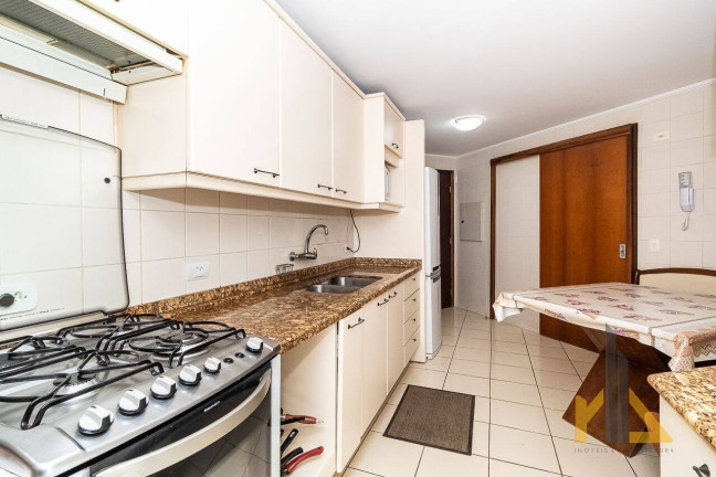 Imagem Casa com 3 Quartos à Venda, 127 m² em Bigorrilho - Curitiba