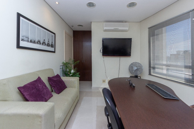 Ponto Comercial à Venda, 43 m² em Santa Cecília - São Paulo
