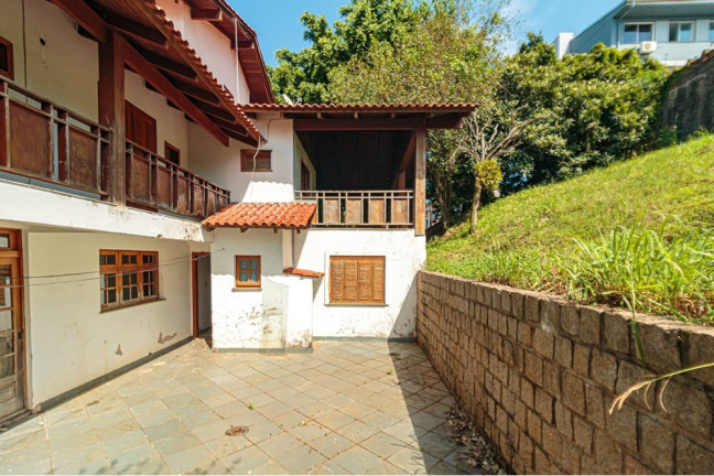 Imagem Casa com 3 Quartos à Venda, 380 m² em Rubem Berta - Porto Alegre Imagem Casa com 3 Quartos à Venda, 380 m² em Rubem Berta - Porto Alegre