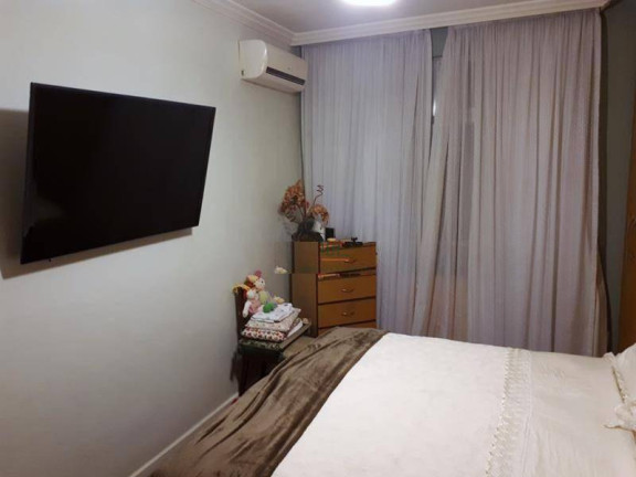 Imagem Apartamento com 3 Quartos à Venda, 112 m² em Icaraí - Niterói Imagem Apartamento com 3 Quartos à Venda, 112 m² em Icaraí - Niterói