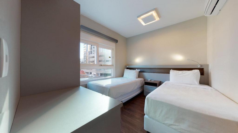 Imagem Apartamento com 2 Quartos à Venda, 81 m² em Moinhos De Vento - Porto Alegre Imagem Apartamento com 2 Quartos à Venda, 81 m² em Moinhos De Vento - Porto Alegre
