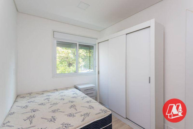 Imagem Studio com 1 Quarto para Alugar, 37 m² em Centro Histórico - Porto Alegre Imagem Studio com 1 Quarto para Alugar, 37 m² em Centro Histórico - Porto Alegre
