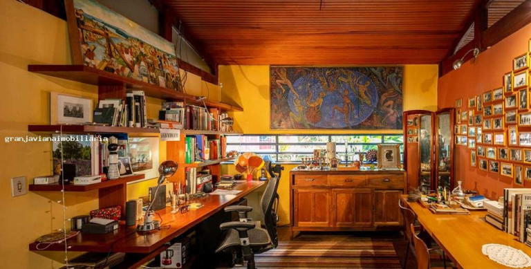 Imagem Casa à Venda, em Chácara Dos Junqueiras - Carapicuíba Imagem Casa à Venda, em Chácara Dos Junqueiras - Carapicuíba