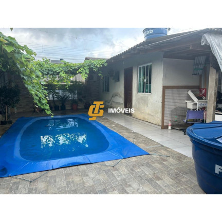 Imagem Casa com 3 Quartos à Venda, 288 m² em Monte Alegre - Camboriú