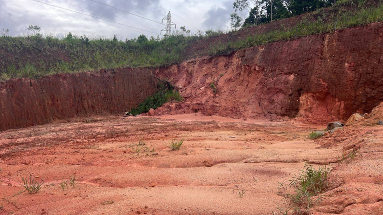 Imagem Terreno à Venda, 1.000 m² em Palhoça Imagem Terreno à Venda, 1.000 m² em Palhoça