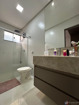 Imagem Casa com 3 Quartos à Venda, 310 m² em Caiçaras - Patos De Minas Imagem Casa com 3 Quartos à Venda, 310 m² em Caiçaras - Patos De Minas