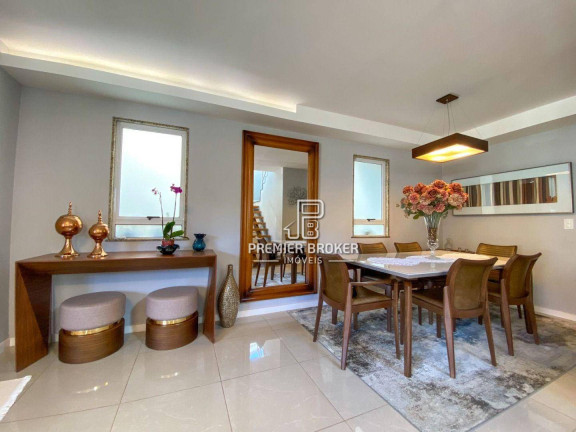Imagem Casa com 4 Quartos à Venda, 180 m² em Várzea - Teresópolis Imagem Casa com 4 Quartos à Venda, 180 m² em Várzea - Teresópolis