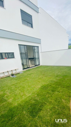 Imagem Casa de Condomínio com 3 Quartos à Venda, 186 m² em Deltaville - Biguaçu