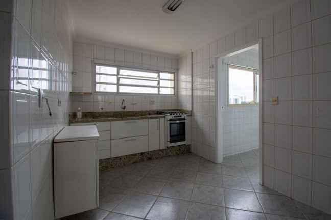 Imagem Apartamento com 3 Quartos à Venda,  em Jardim Taboão - São Paulo