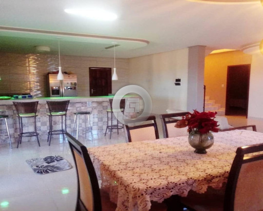 Imagem Imóvel com 6 Quartos à Venda, 100 m² em Br 135 - Montes Claros Imagem Imóvel com 6 Quartos à Venda, 100 m² em Br 135 - Montes Claros
