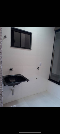 Imagem Casa com 2 Quartos à Venda, 65 m² em Goiânia Imagem Casa com 2 Quartos à Venda, 65 m² em Goiânia