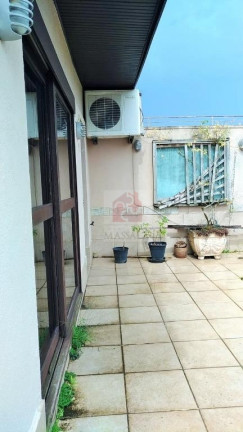 Imagem Cobertura com 3 Quartos à Venda, 104 m² em Menino Deus - Porto Alegre Imagem Cobertura com 3 Quartos à Venda, 104 m² em Menino Deus - Porto Alegre