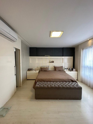 Imagem Imóvel com 4 Quartos à Venda, 235 m² em Horto Florestal - Salvador Imagem Imóvel com 4 Quartos à Venda, 235 m² em Horto Florestal - Salvador