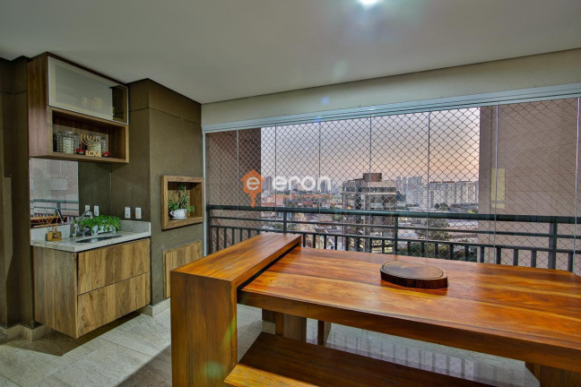Imagem Apartamento com 3 Quartos à Venda, 116 m²