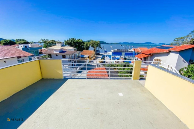 Imagem Casa com 6 Quartos à Venda, 432 m² em Fazenda Da Armação - Governador Celso Ramos Imagem Casa com 6 Quartos à Venda, 432 m² em Fazenda Da Armação - Governador Celso Ramos