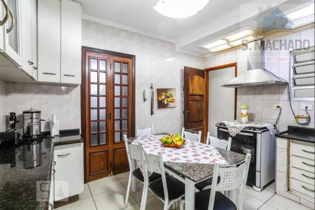 Imagem Casa com 5 Quartos à Venda, 300 m² em Parque Jaçatuba - Santo André
