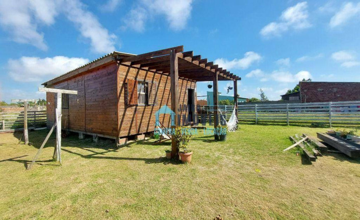 Imagem Casa com 2 Quartos à Venda, 450 m² em Centro - Balneário Pinhal