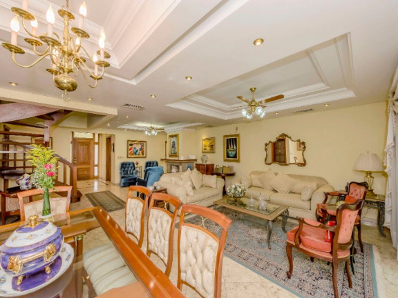 Imagem Casa com 4 Quartos à Venda, 450 m² em Chácara Das Pedras - Porto Alegre Imagem Casa com 4 Quartos à Venda, 450 m² em Chácara Das Pedras - Porto Alegre