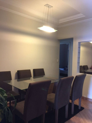 Imagem Casa com 3 Quartos para Alugar, 200 m² em Piracangaguá - Taubaté Imagem Casa com 3 Quartos para Alugar, 200 m² em Piracangaguá - Taubaté