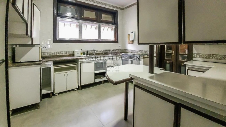 Imagem Sobrado com 5 Quartos à Venda, 485 m² em Lagoinha - Ubatuba Imagem Sobrado com 5 Quartos à Venda, 485 m² em Lagoinha - Ubatuba
