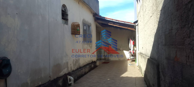 Imagem Casa com 3 Quartos à Venda, 360 m² em Dona Rosarinha - Santa Luzia Imagem Casa com 3 Quartos à Venda, 360 m² em Dona Rosarinha - Santa Luzia