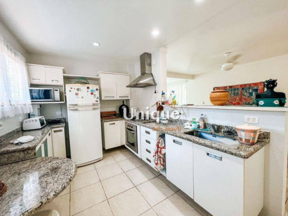 Imagem Casa com 4 Quartos para Temporada, 180 m² em Ferradura - Armação Dos Búzios Imagem Casa com 4 Quartos para Temporada, 180 m² em Ferradura - Armação Dos Búzios