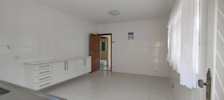 Imagem Casa com 3 Quartos à Venda, 300 m² em Florida - Peruíbe Imagem Casa com 3 Quartos à Venda, 300 m² em Florida - Peruíbe