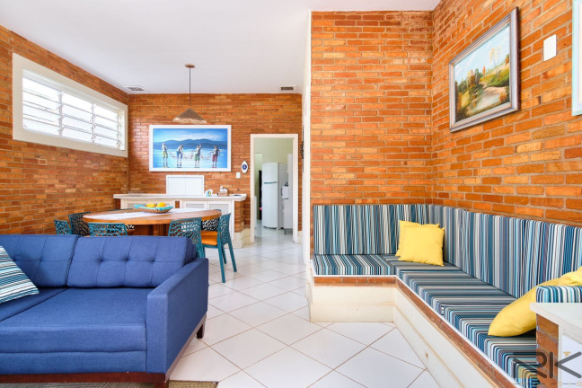 Imagem Casa com 3 Quartos à Venda, 218 m² em Centro - Ubatuba