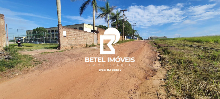 Imagem Terreno à Venda, 3.861 m² em Centro - São Francisco De Itabapoana Imagem Terreno à Venda, 3.861 m² em Centro - São Francisco De Itabapoana
