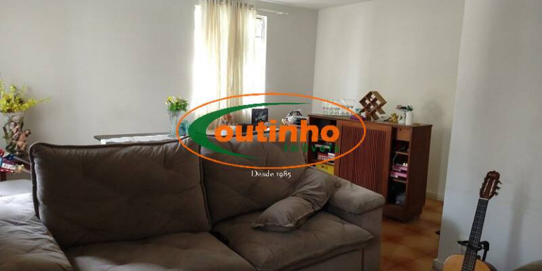 Imagem Apartamento com 4 Quartos à Venda, 240 m² em Tijuca - Rio De Janeiro Imagem Apartamento com 4 Quartos à Venda, 240 m² em Tijuca - Rio De Janeiro
