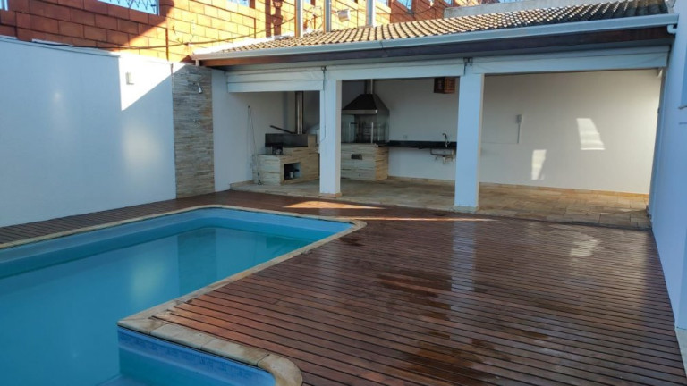 Imagem Casa com 3 Quartos à Venda, 320 m² em Itapeva - Votorantim Imagem Casa com 3 Quartos à Venda, 320 m² em Itapeva - Votorantim