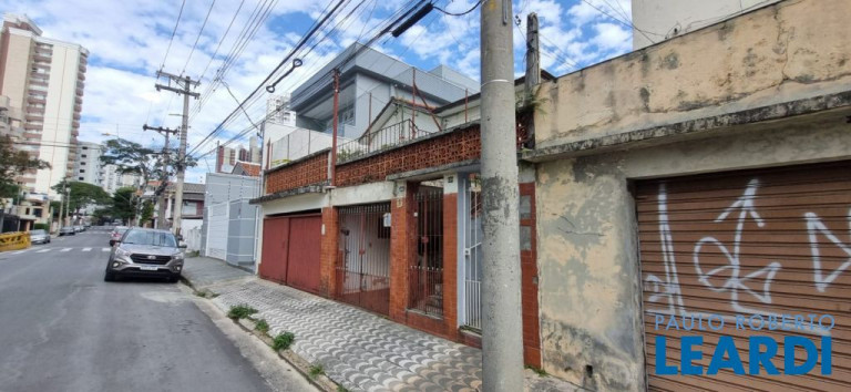 Imagem Terreno à Venda, 400 m² em Vila Bastos - Santo André Imagem Terreno à Venda, 400 m² em Vila Bastos - Santo André