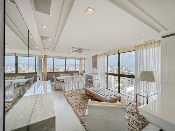 Apartamento com 3 Quartos à Venda, 120 m² em Petrópolis - Porto Alegre