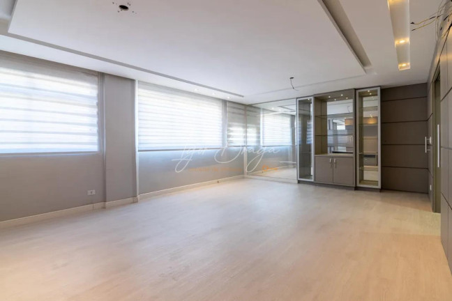 Imagem Apartamento com 3 Quartos à Venda, 122 m² em Cabral - Curitiba
