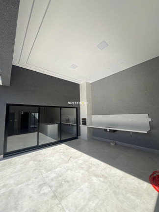 Imagem Casa com 4 Quartos à Venda, 223 m² Imagem Casa com 4 Quartos à Venda, 223 m²