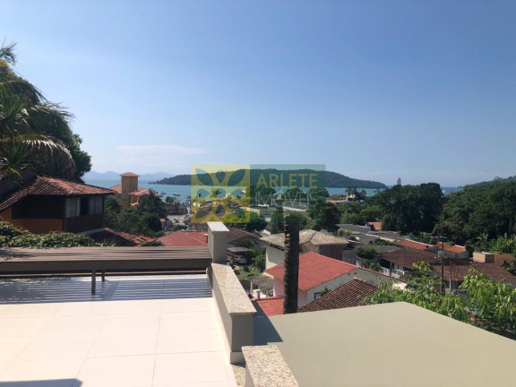 Imagem Casa com 2 Quartos à Venda, 280 m² em Centro - Porto Belo Imagem Casa com 2 Quartos à Venda, 280 m² em Centro - Porto Belo